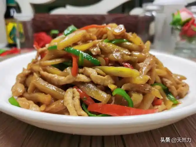 榨菜肉丝怎么炒好吃榨菜炒肉丝的经典做法