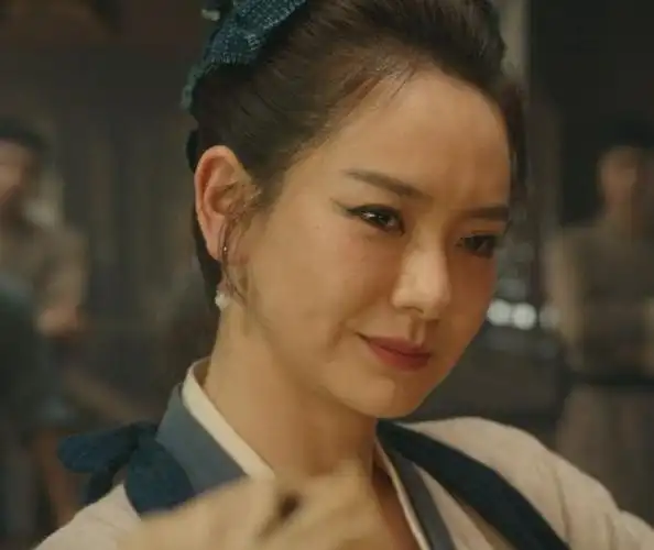 电视剧不但在剧情上充满悬疑和看点,而且演员们的表现也都非常出色