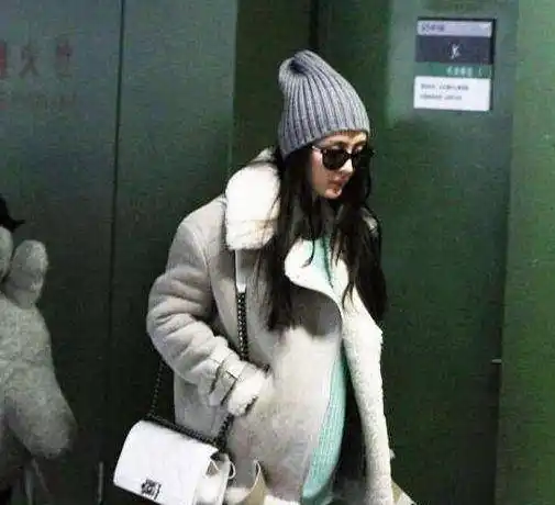 女明星"孕照",杨幂章泽天看不出,霍思燕爆肥,杨颖只看到肚子_身材