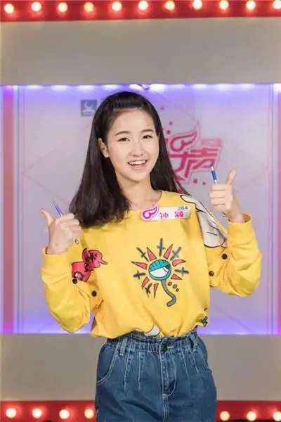 【图】2016年钟颖超级女声 李宇春学妹身份受关注