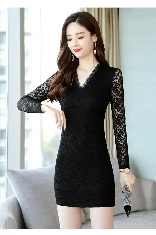 蕾丝镂空连衣裙显瘦洋气打底裙女士气质v领包臀长袖镂空蕾丝连衣裙春