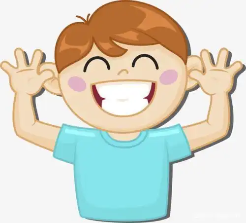 露齿大笑的男孩