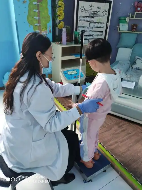 苗苗班小朋友第一学期健康体检