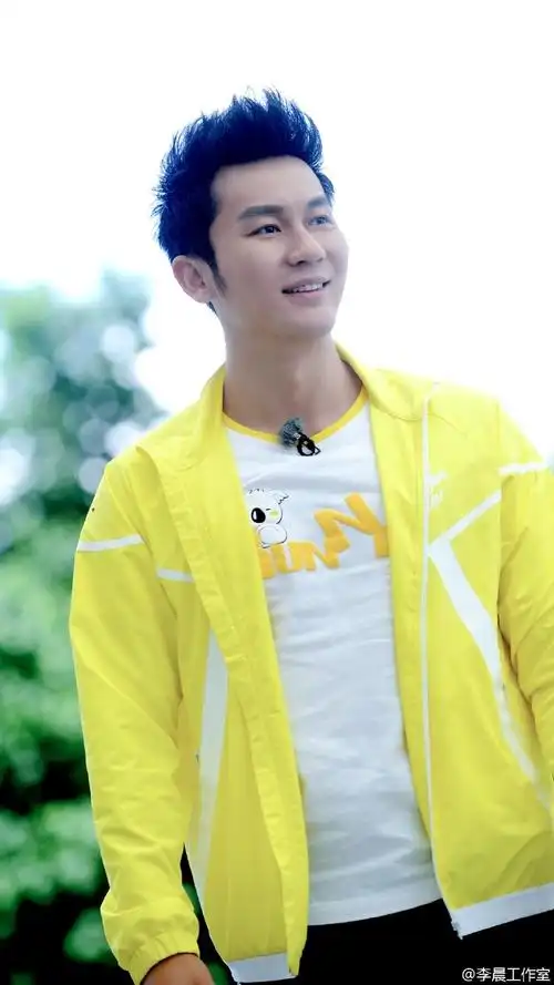 李晨撕名牌庆生##奔跑吧兄弟