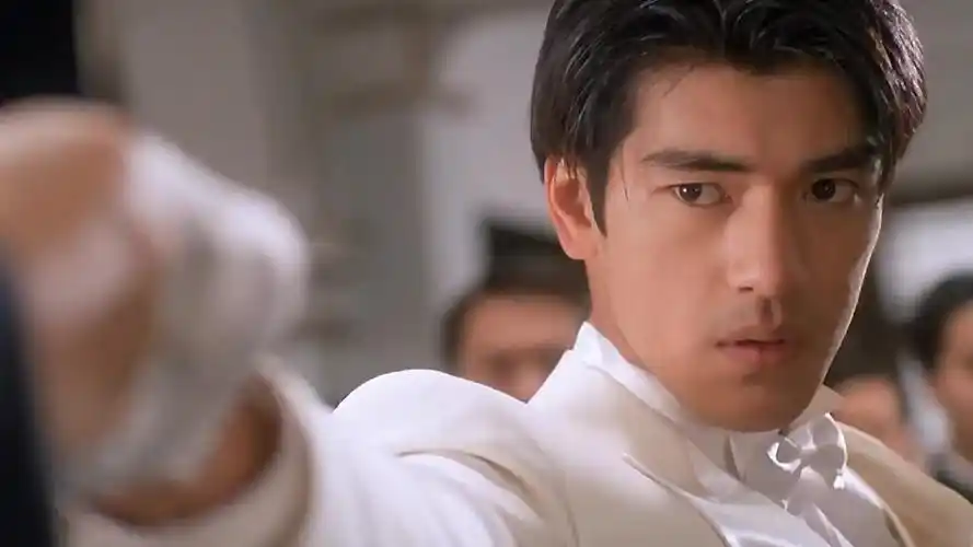 我叫马永贞,有q睡客栈,没q睡街上. %金城武