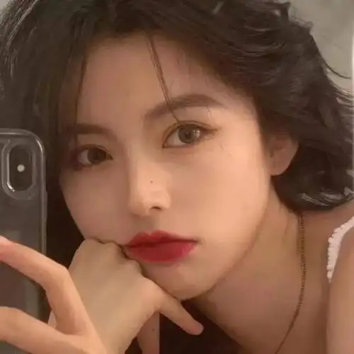 微信头像高清耐看的女生头像