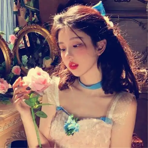 复古女生头像图片