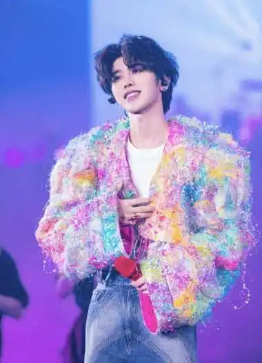 王一博直播自证清白,路演临时取消原因曝光_网友_工作_蔡徐坤