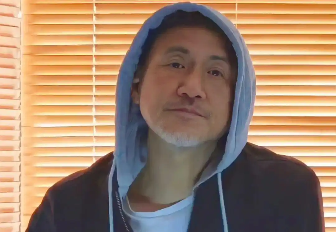 59岁张学友近照胡子花白皮肤黑四大天王中他老太快