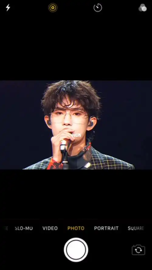 易烊千玺1128生日快乐