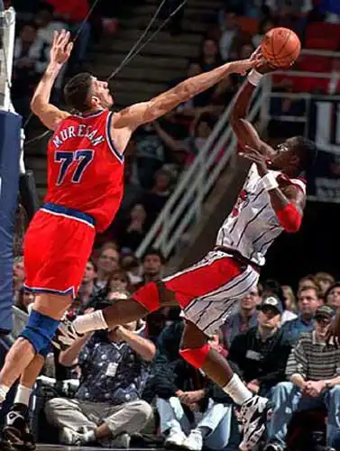 p>乔治·穆雷桑(gheorghe muresan),1971年2月14日出生于罗马尼亚,前