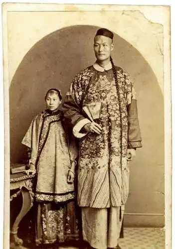 中国有史以来身高最高的人詹世钗,据说身高约十尺三寸!