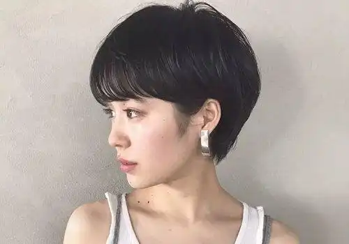 短发发型女露耳朵 - 搜狗图片搜索