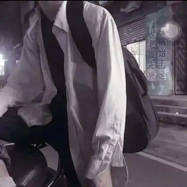 下半身男头像高清图片,高清好看的头像帅气男下半身精选_男生头像_美