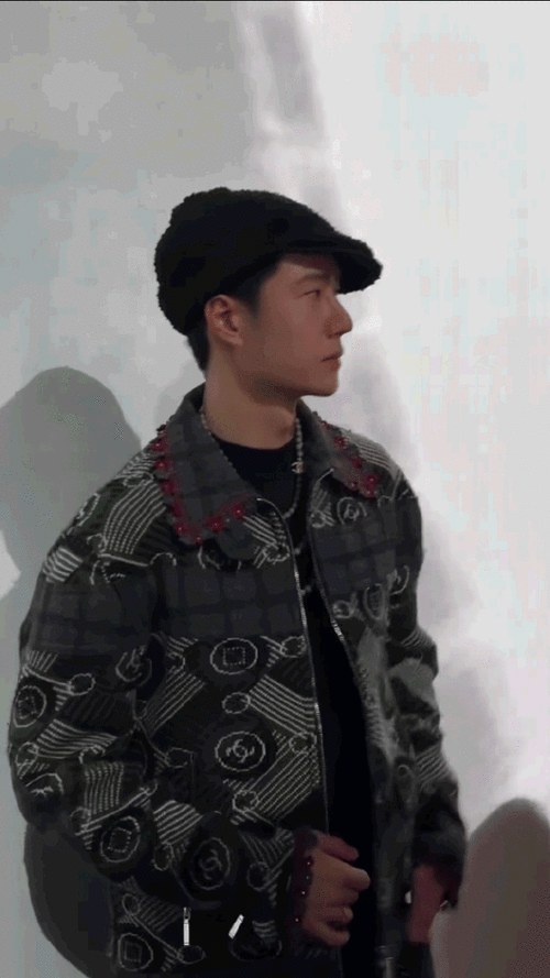 王一博看秀松弛感