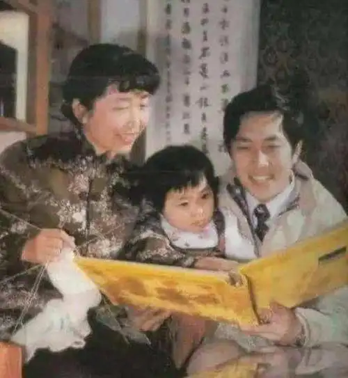 33年前,唐国强妻子孙涛家中自杀,留下的女儿至今宽容父亲了吗