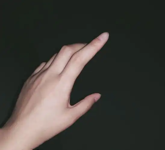 怎样拍出好看的手的照片