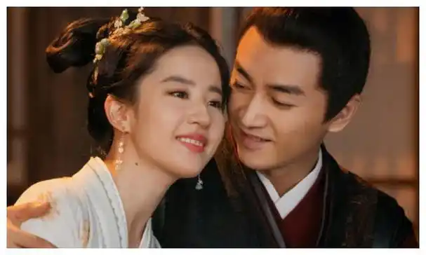 赵丽颖是大美女吗拿她和黄羿的同框照看看你就知道