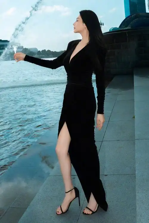 张雨绮美足特写