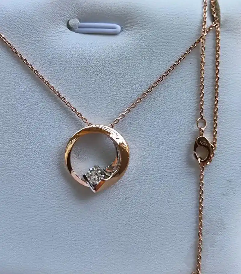 周大福偏爱23分钻石项链18k项链玫瑰金.周大福偏爱23分钻 - 抖音