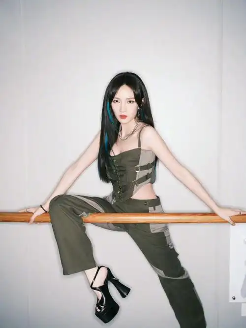 孟佳是怎么听出无价之姐的##孟佳秒猜浪姐主题曲