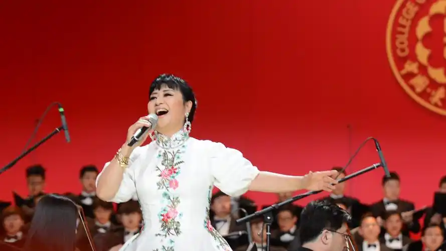 殷秀梅《长江之歌》(男高音乐会)