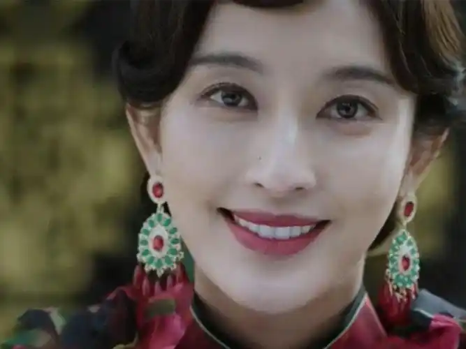 张俪在《远大前程》中的小阿悄是如此娇俏_凤凰网娱乐_凤凰网