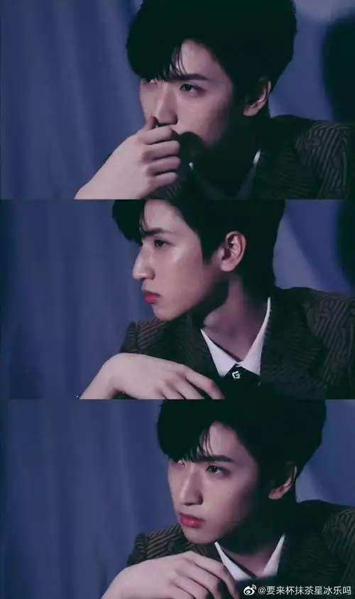 严浩翔超话#严浩翔拍照姿势#翔哥适合当壁纸的三宫格!