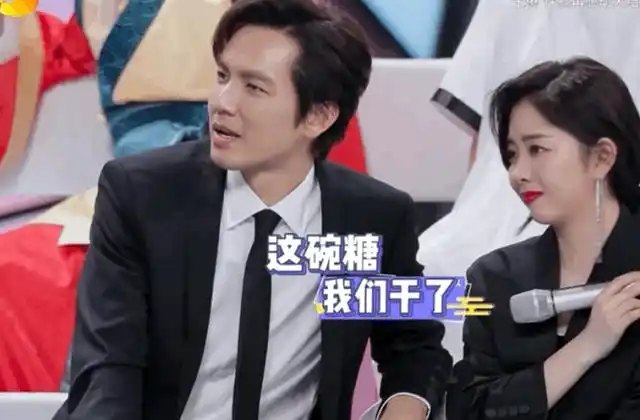 钟汉良和谭松韵第一次跳舞,二人默契十足,绅士手太棒了