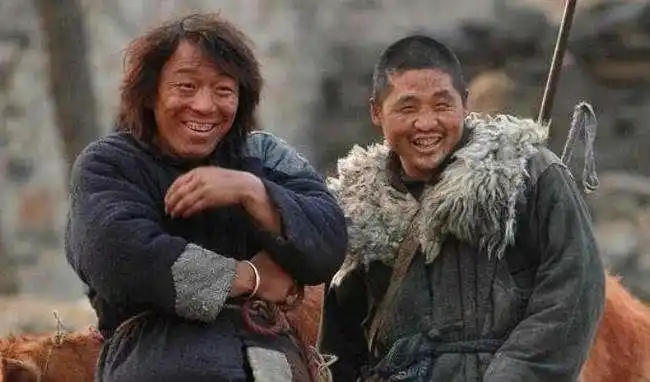 和黄渤搭档过男演员,和黄渤关系好的男演员-图片大观-奇异网