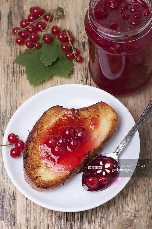 red currant jam .