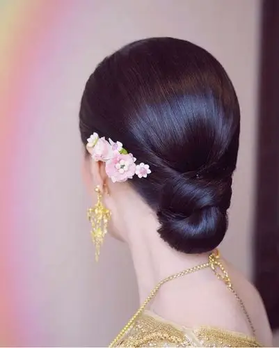 三亚婚礼|爆美的新娘盘发!