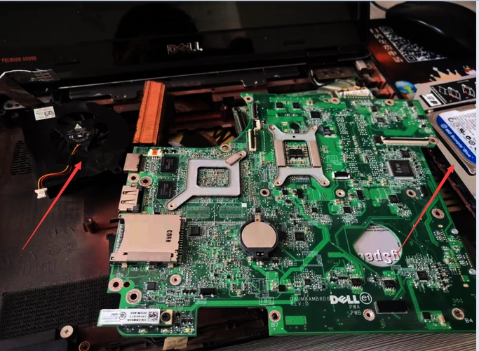 笔记本怎么换固态硬盘戴尔n511加装内存