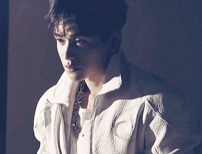 黄旭熙:我其实没有想象的那么磕矮!