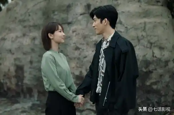 近两年热播的电视剧里,杨紫,井柏然主演的《女心理师》是朵"奇葩"