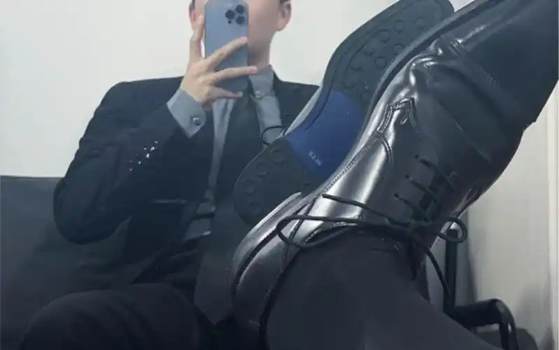 正装皮鞋 正装控 正装帅哥