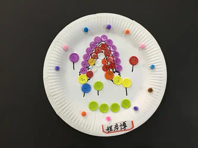 创意纽扣粘贴画