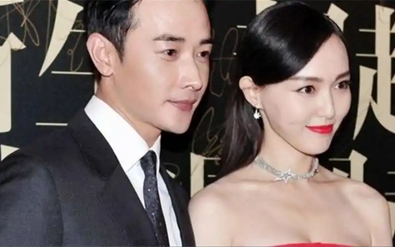 罗晋半年提6次分手,只用5个字挽回唐嫣:领导开打吧!