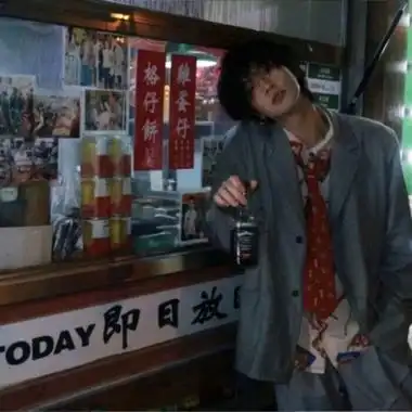 高清好看的潮流复古港风男头图片,男生头像图片