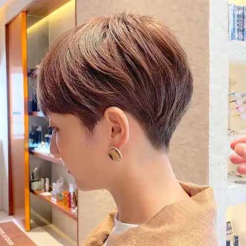 女士短发别乱剪最火还是这三种清爽自然真时尚