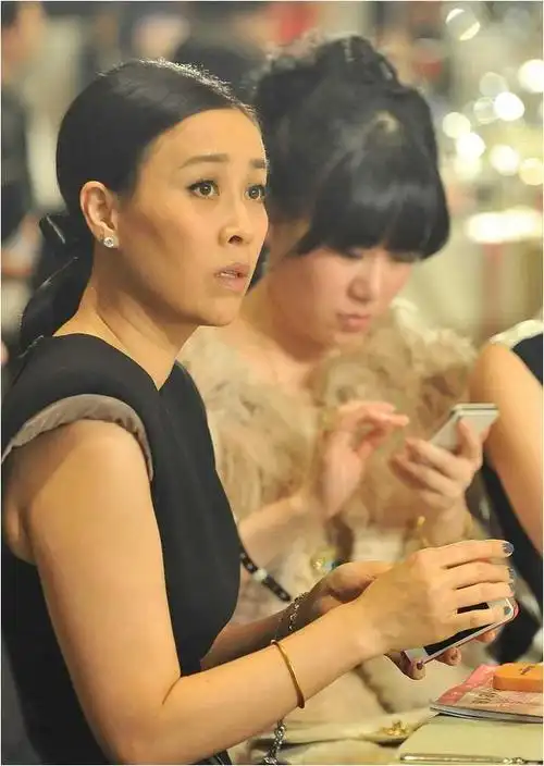 好男人孟桐担当父爱娶那英治愈继子半生真情动人心弦