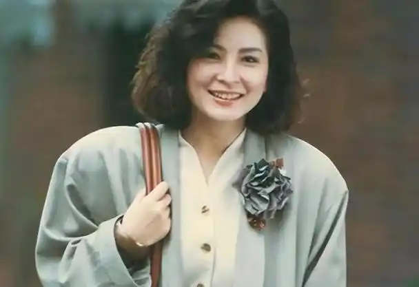 65岁天后陈淑桦终生未婚与青灯古佛相伴被母亲毁掉一生