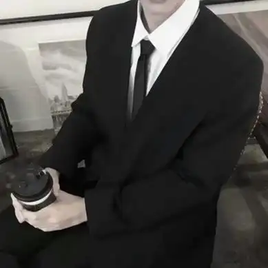 西装头像男生高清图片成熟帅气的高冷西装头像精选