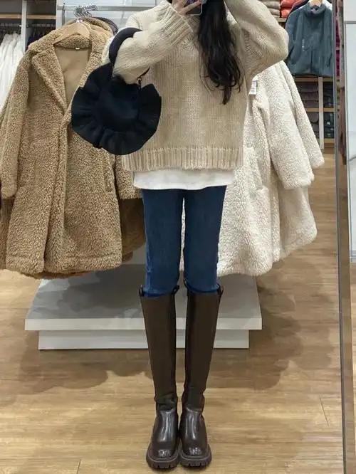 长筒靴搭配牛仔裤好显瘦