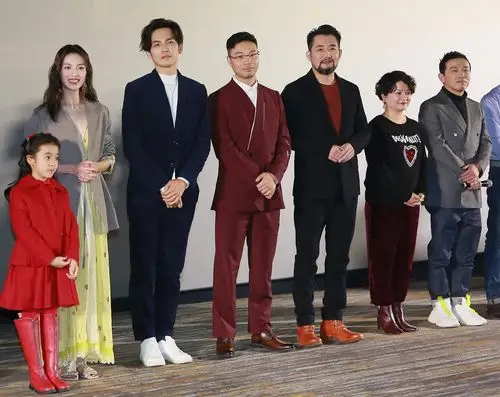 钟汉良解放终局营救北京首映影片底色是温暖