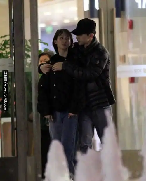 金晨邓伦是否承认恋情个人资料曝光 两人分手后疑似邓伦买水军洗白