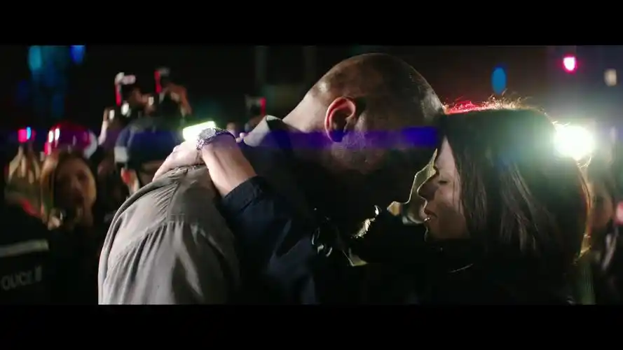 《摩天营救》惊险刺激大场面