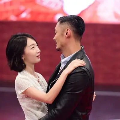 【图】曝周冬雨余文乐图片 看跨年龄cp之间的奇妙化学反应