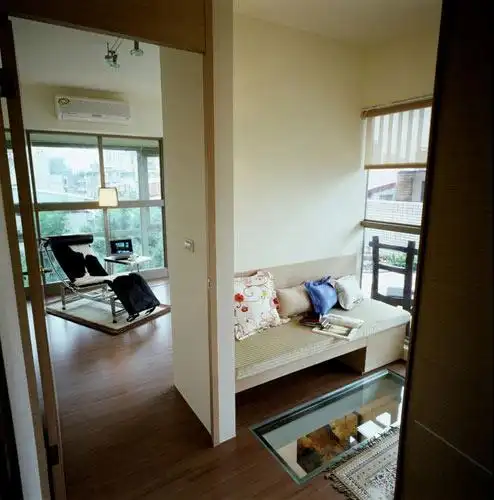 挑高让面积翻倍23平两居室改三居室