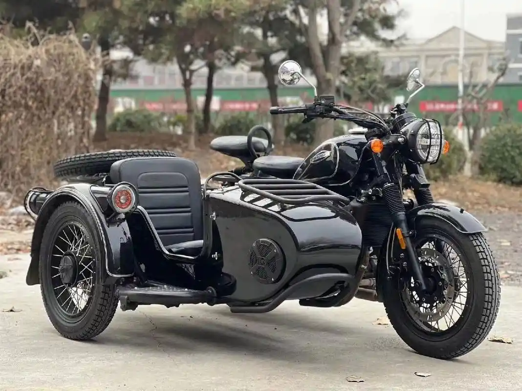 长江650挎子边三轮摩托车 长江650边三轮摩托车,2021年上牌的京b公户